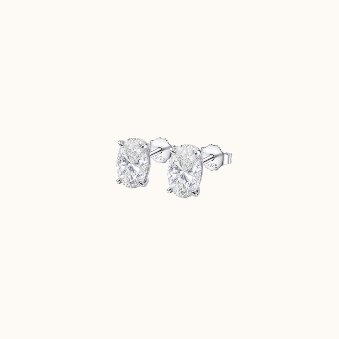 il Ovale Stud 1 Carat