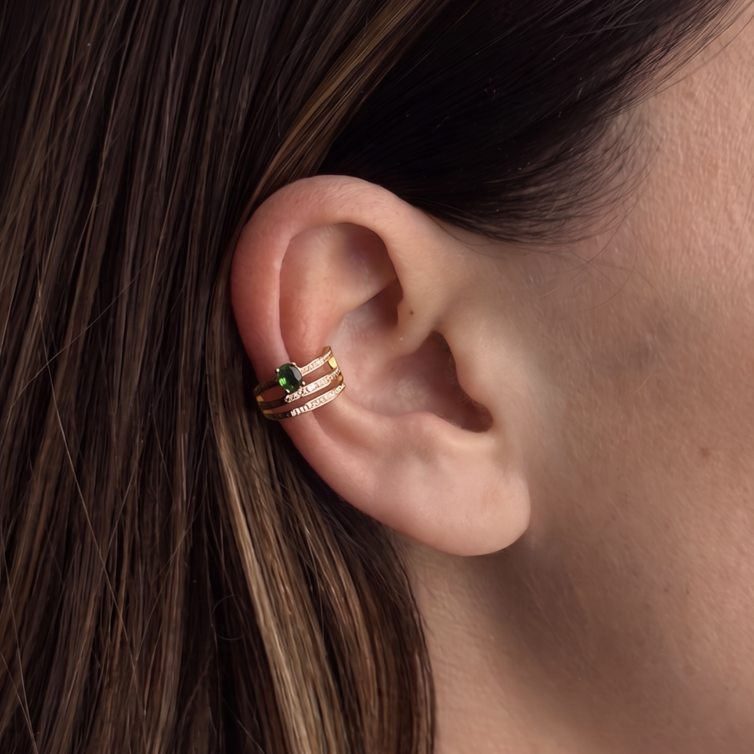 Esme Emerald Piercless Cuff