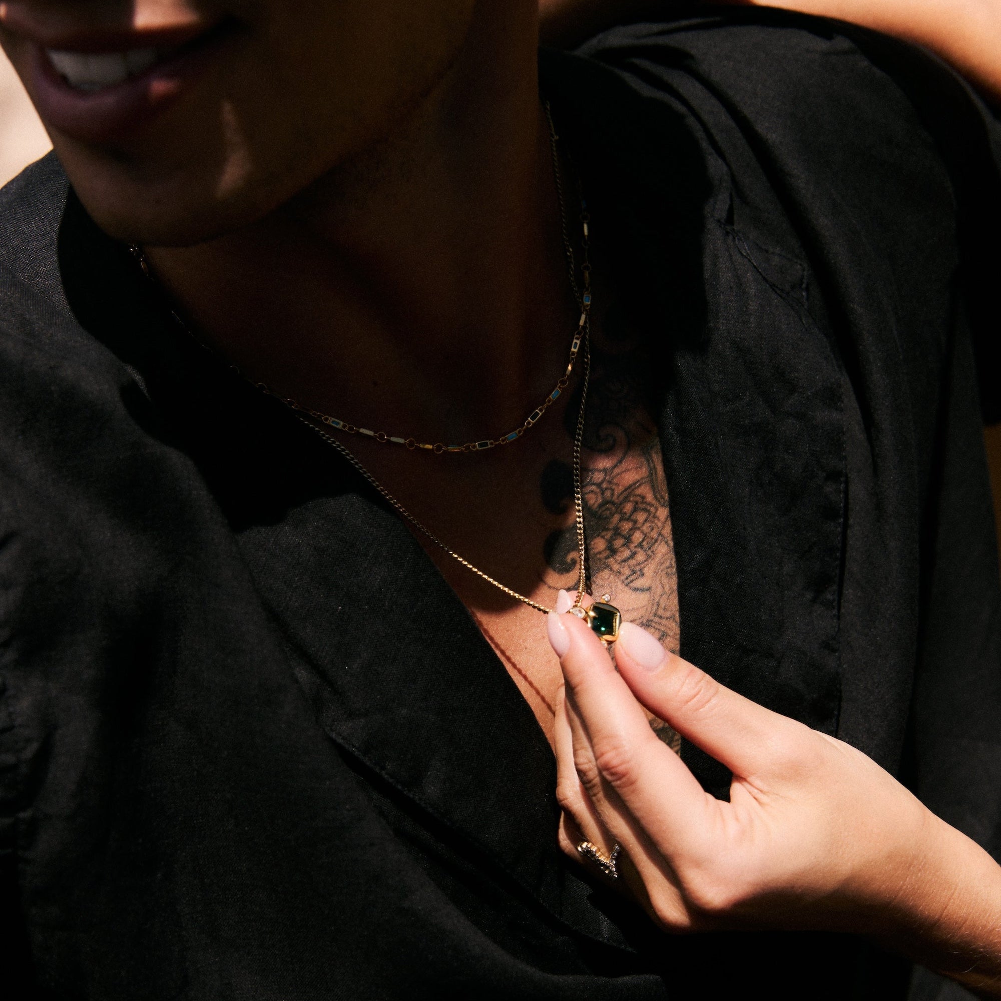 Emerald Nomad Pendant &amp; Necklace Set