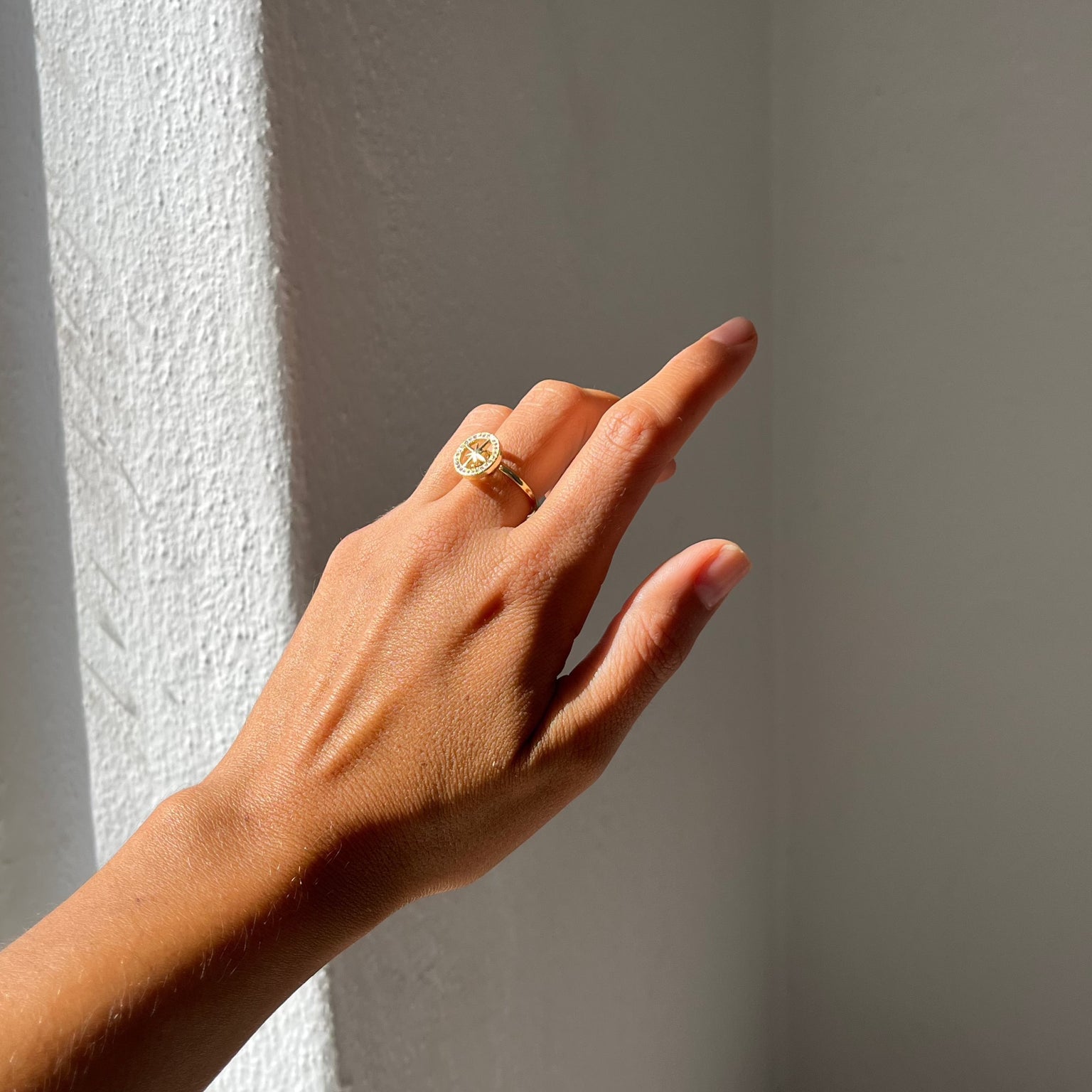 Be In The Present Gold Ring