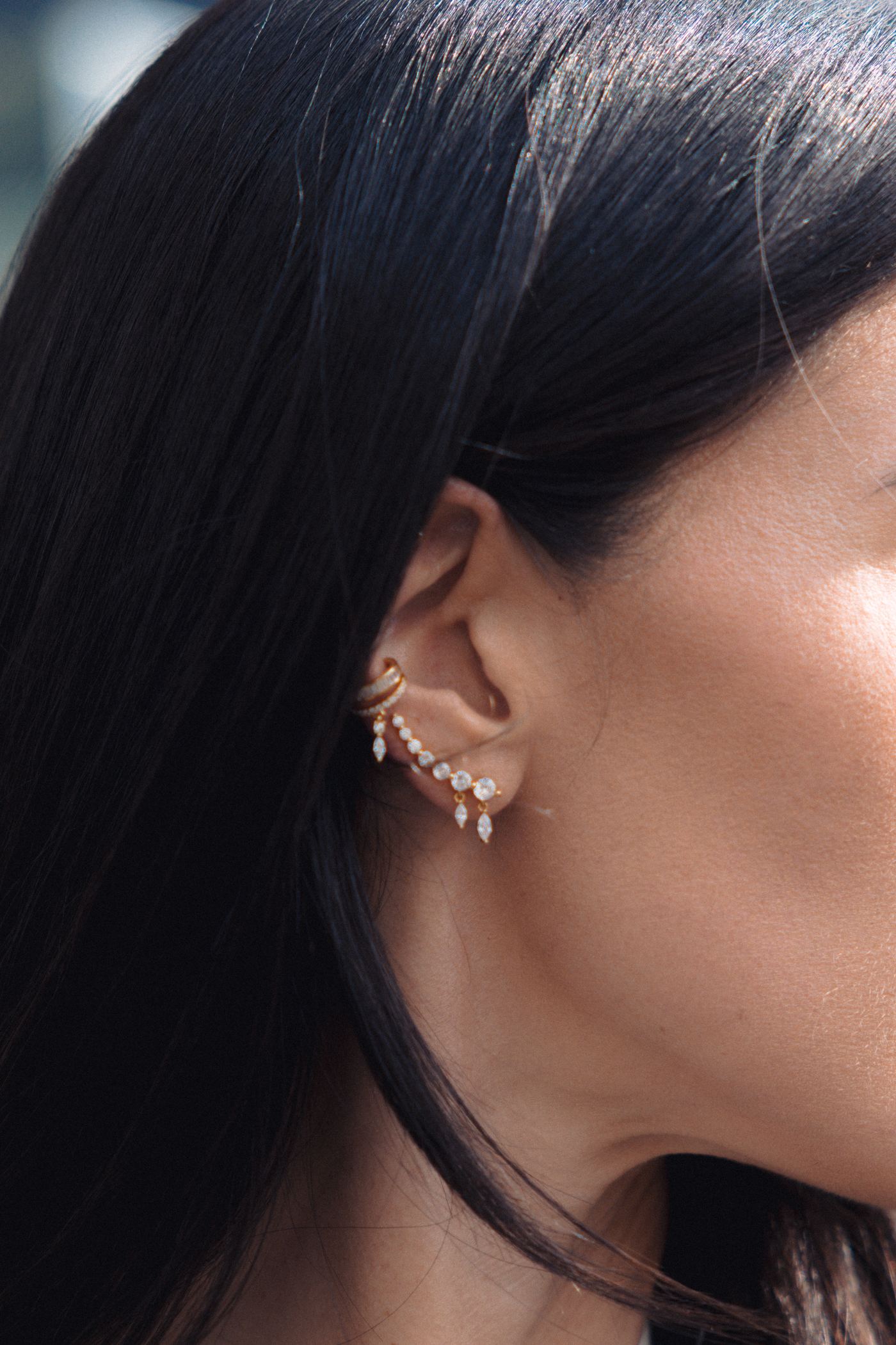 Gold heart studs